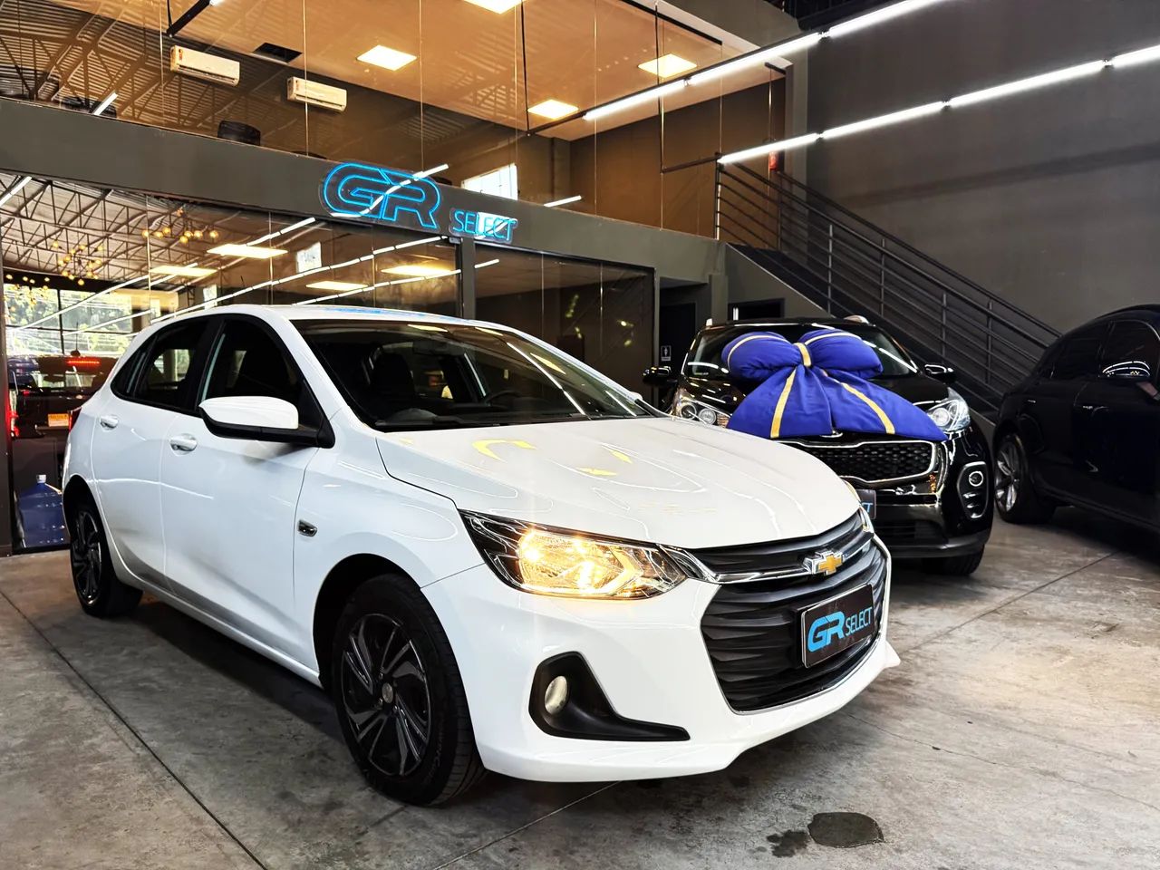 Chevrolet Onix Hatch LT 1.0 8V Flex Mec. 4P 2024 - Foto 2