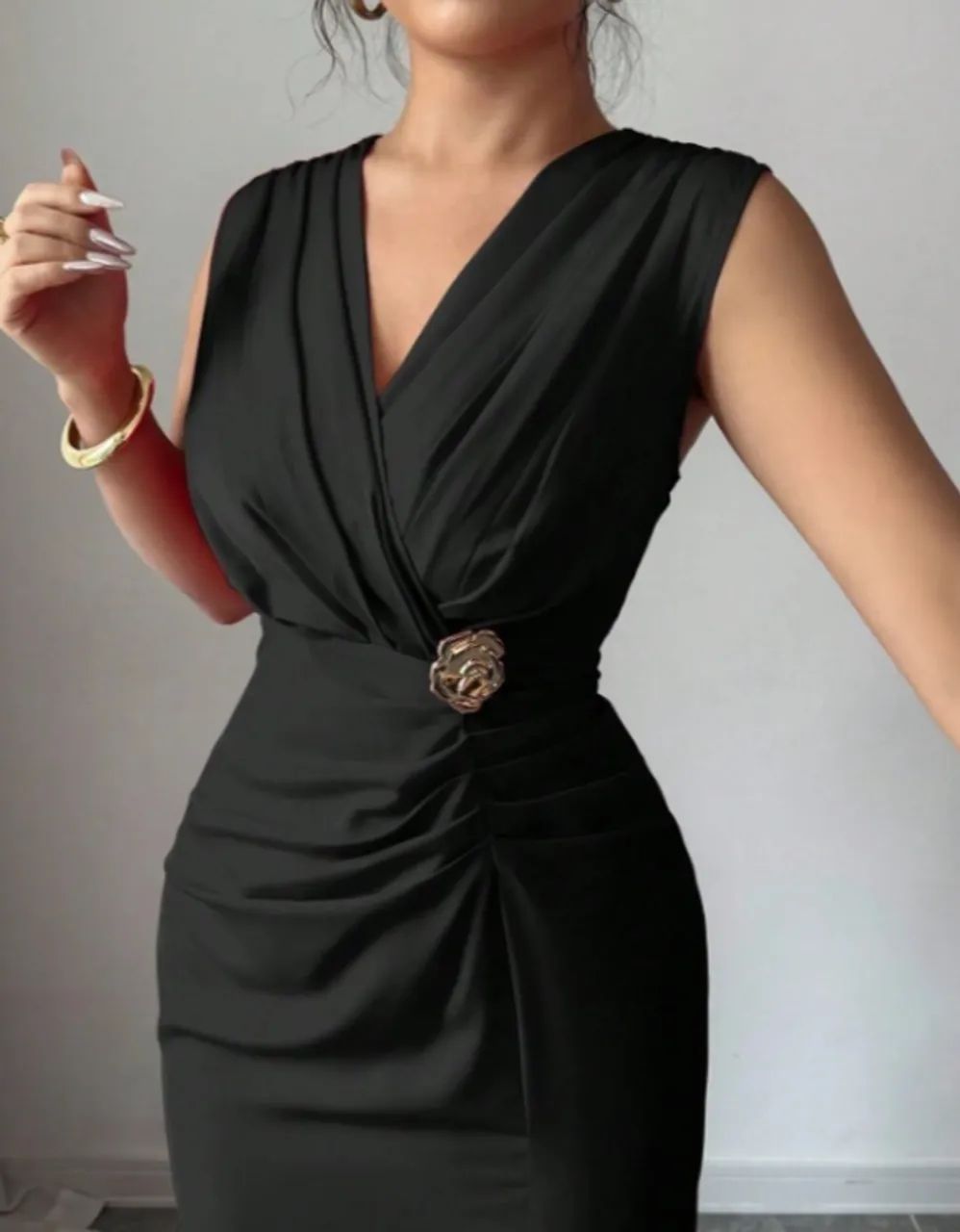 Olia Maree Vestido Aderente Plissado com Abertura Lateral - Foto 2