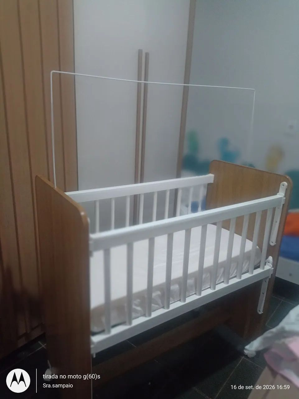 Vendo Mini Berço c/ colchão semi-novo em perfeito estado  - Foto 4