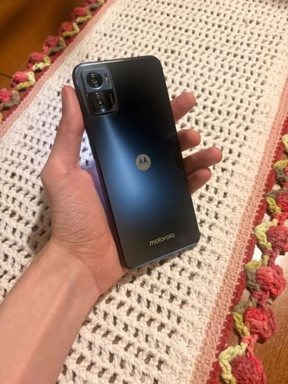 Motorola E22 - Foto 2