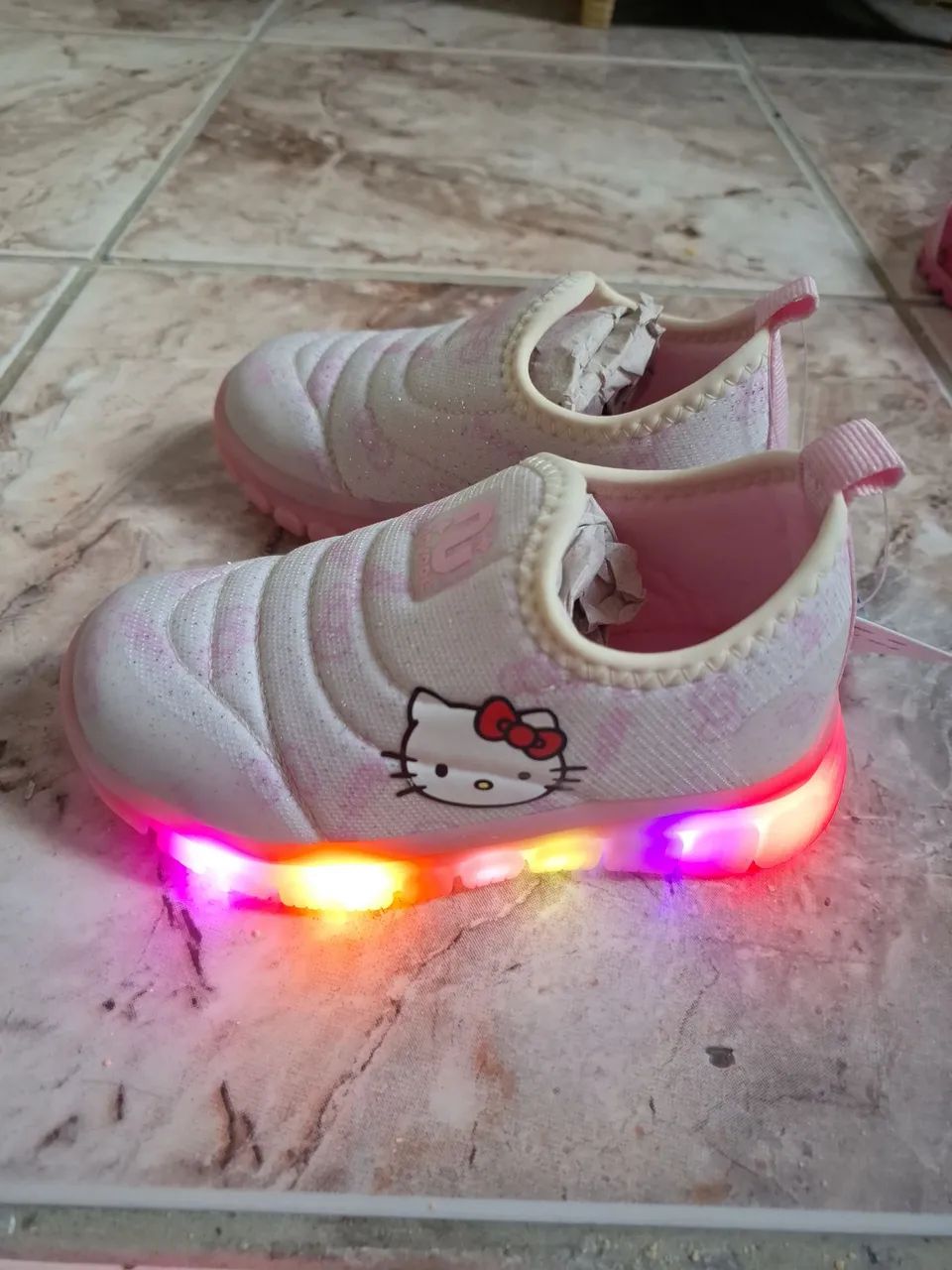 tênis hello kitty - Foto 2