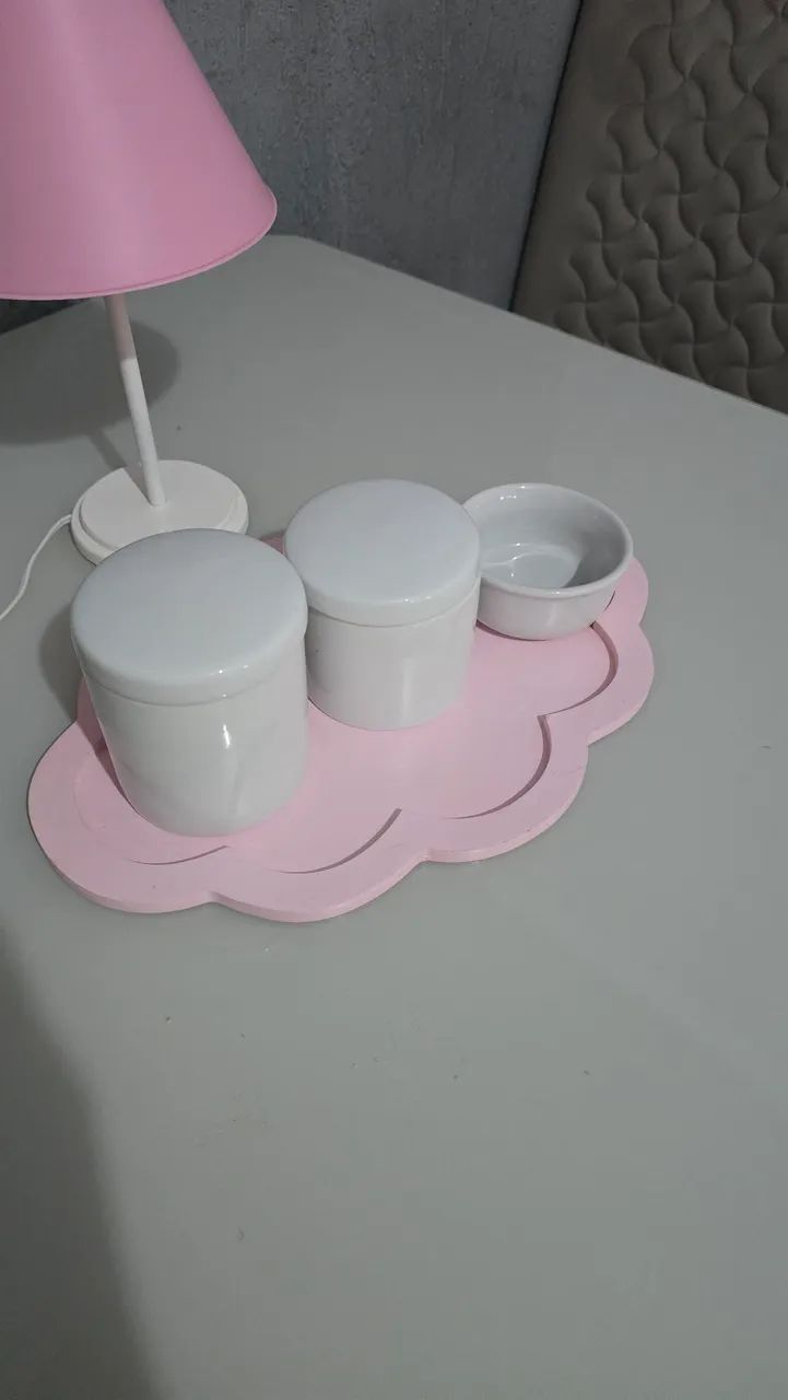 Kit higiene porcelana para bebê com abajur  - Foto 3