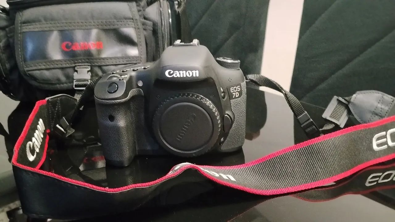 Câmera Canon 7D - Foto 3