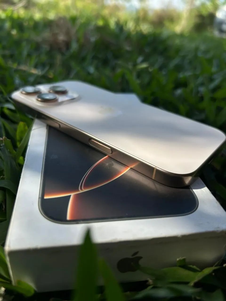 iPhone 16 Pro 128GB Desert Titanium - Completo com Nota e Caixa