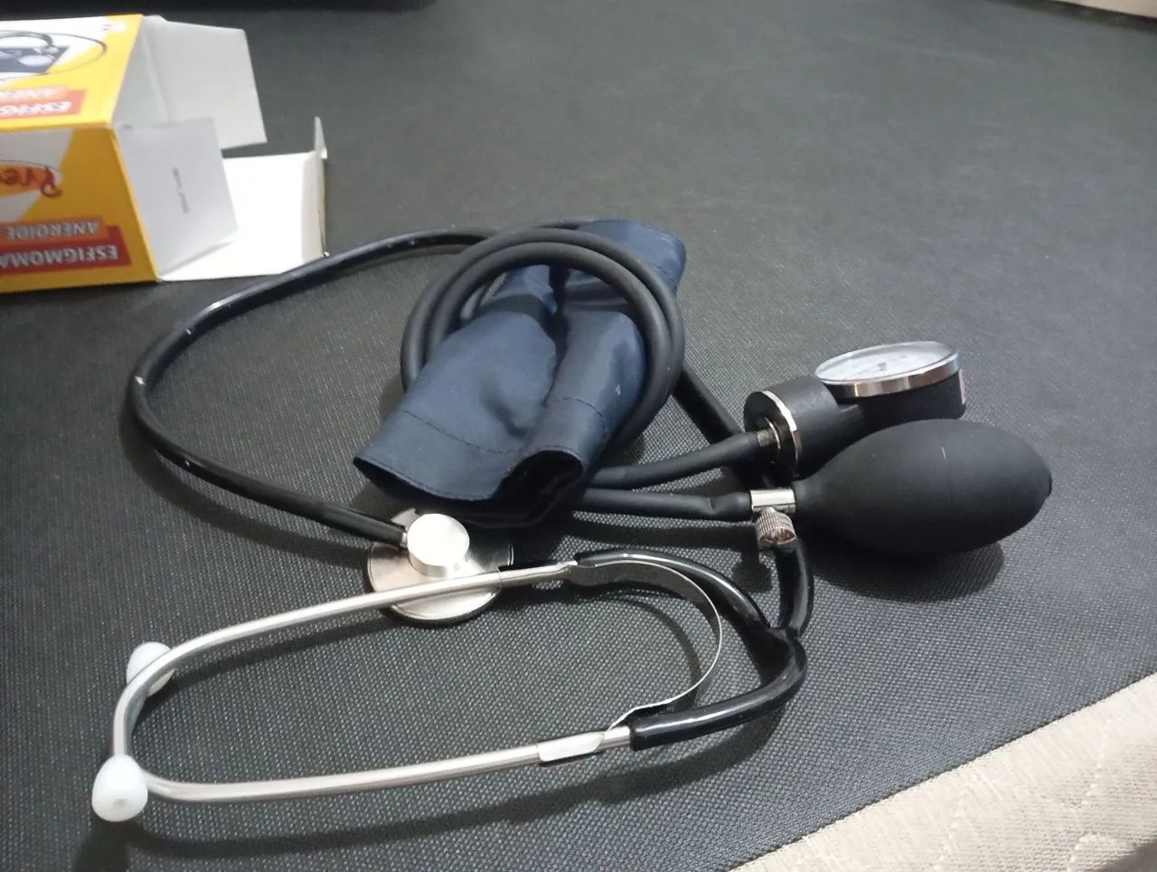 Aparelho profissional para medir pressão  - Foto 3