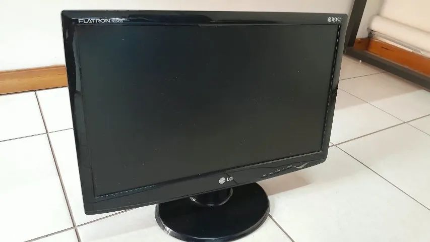Monitor led LG 20"