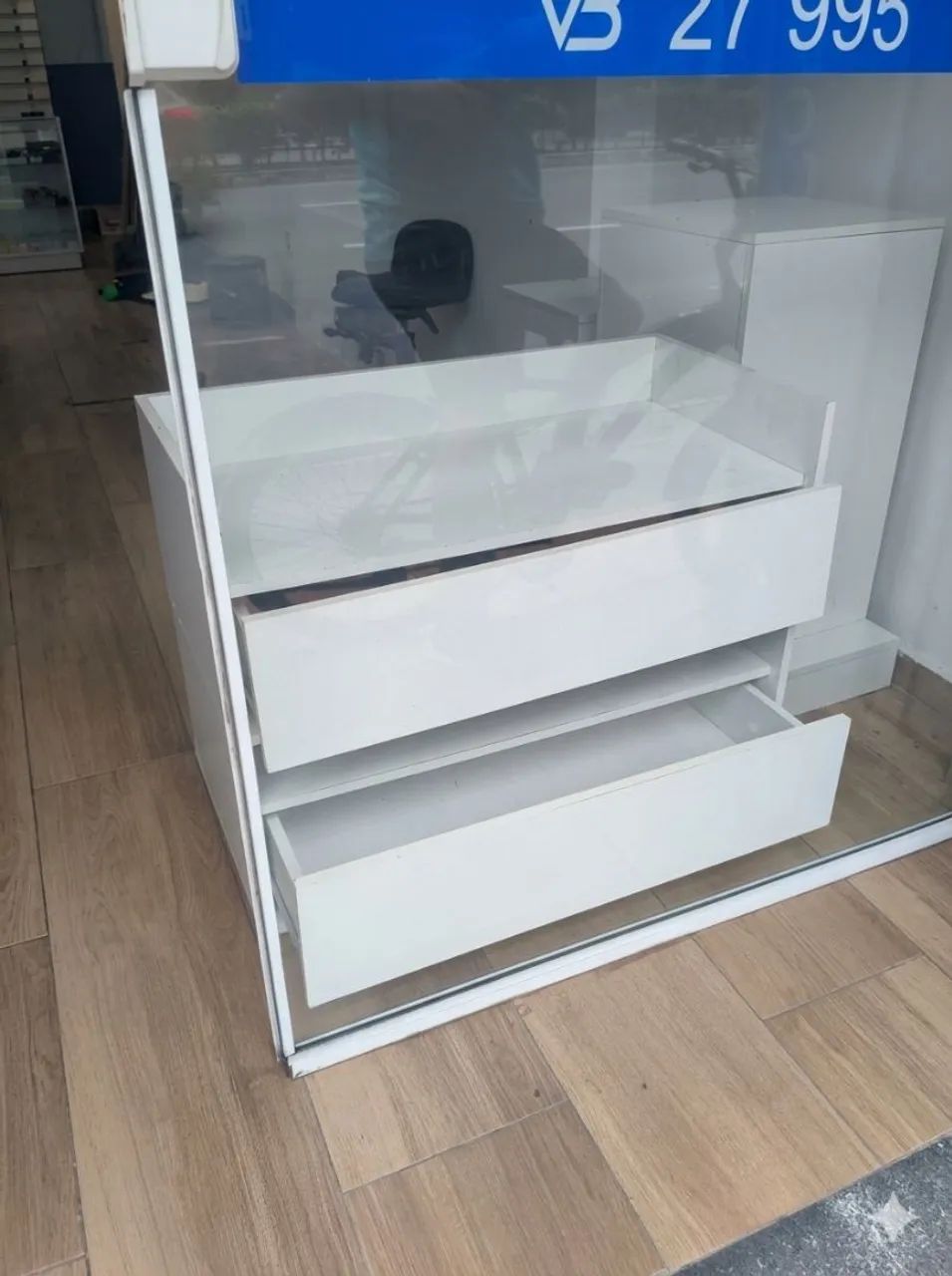 Cômoda 2 gavetas baixa sapateira 