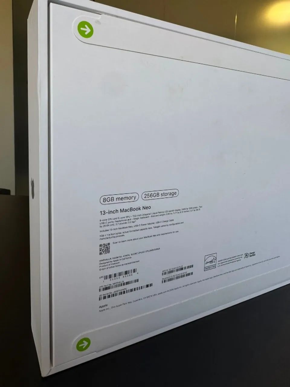 Macbook NEO 256GB Silver Lacrado - Foto 2