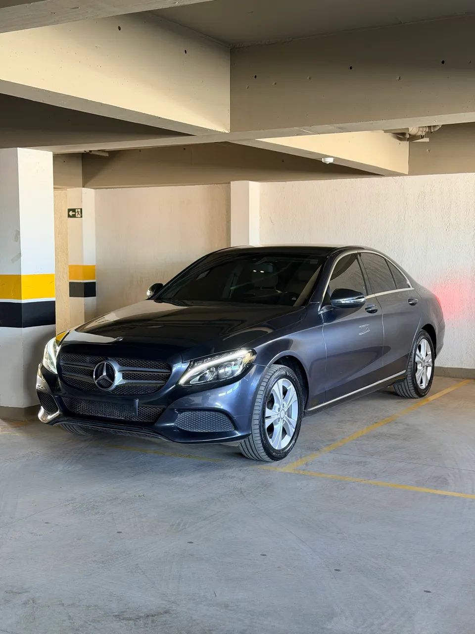 Mercedes-Benz C-180 2016