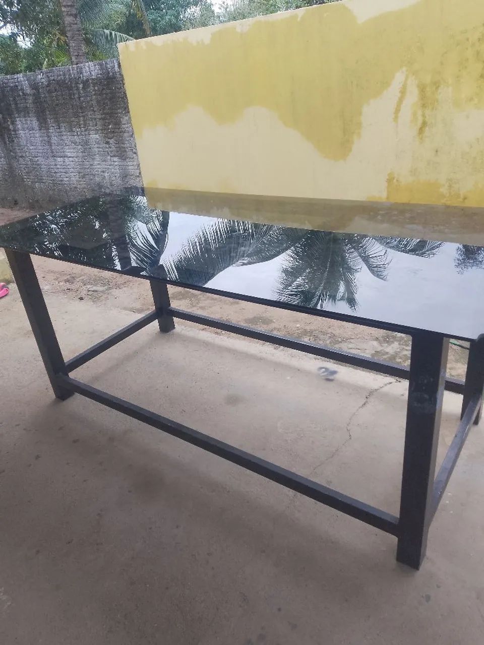 Mesa grande de vidro temperado 