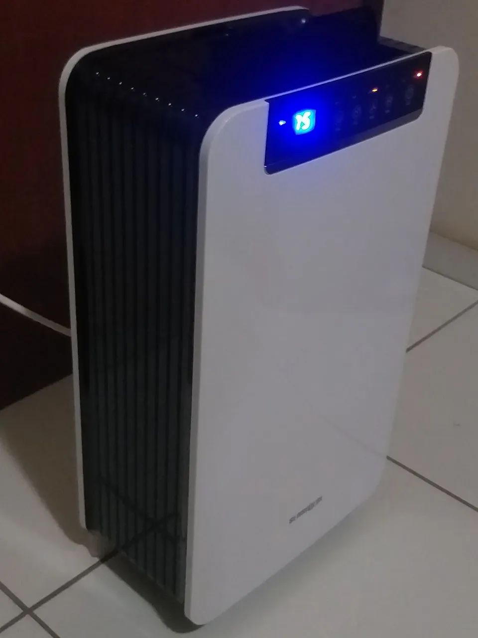 DESUMIDIFICADOR DE AR COM COMPRESSOR 12L/dia - Foto 2