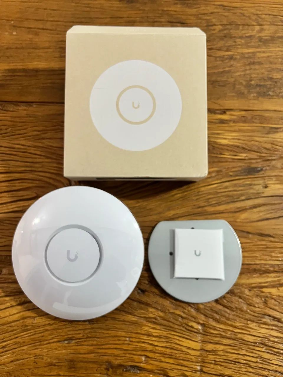 Access Point Ubiquiti Unifi 6 Plus U6+ (nunca foi usado) - Foto 4