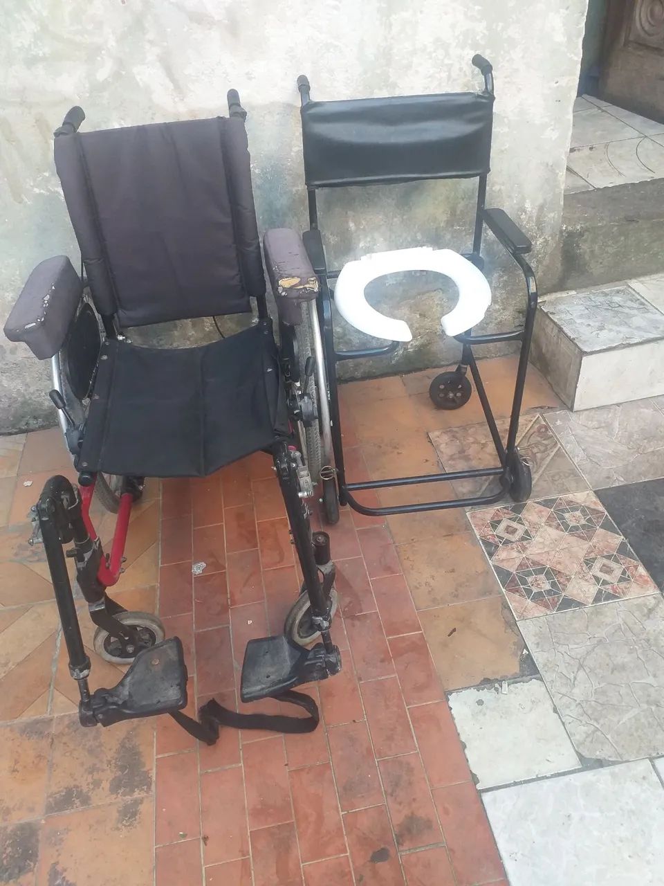 Cadeira de rodas e banho  - Foto 4