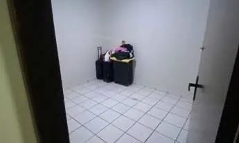 Quarto no Bessa para mulheres