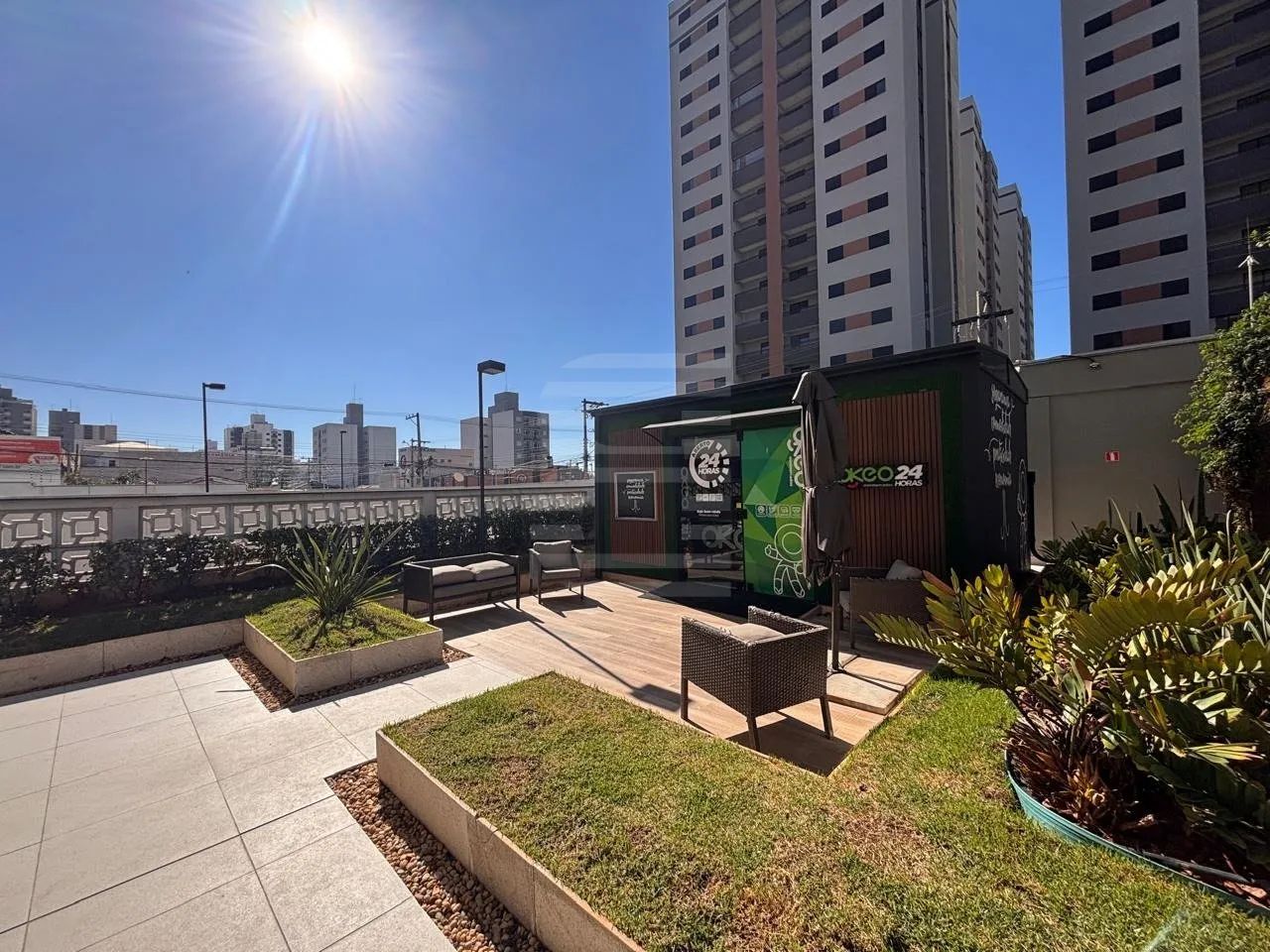 Apartamento a venda, 2 Quartos com suíte e varanda em Condomínio Clube - Foto 2