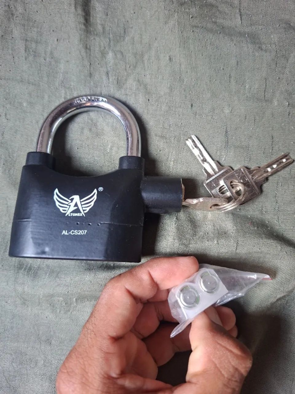 Cadeado GRANDE com alarme 