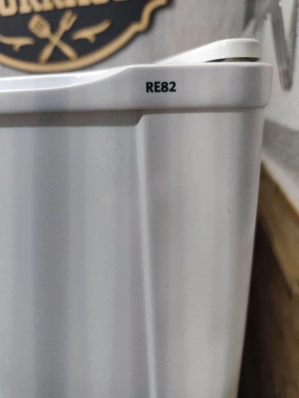 FRIGOBAR ELECTROLUX RE82 - Foto 2