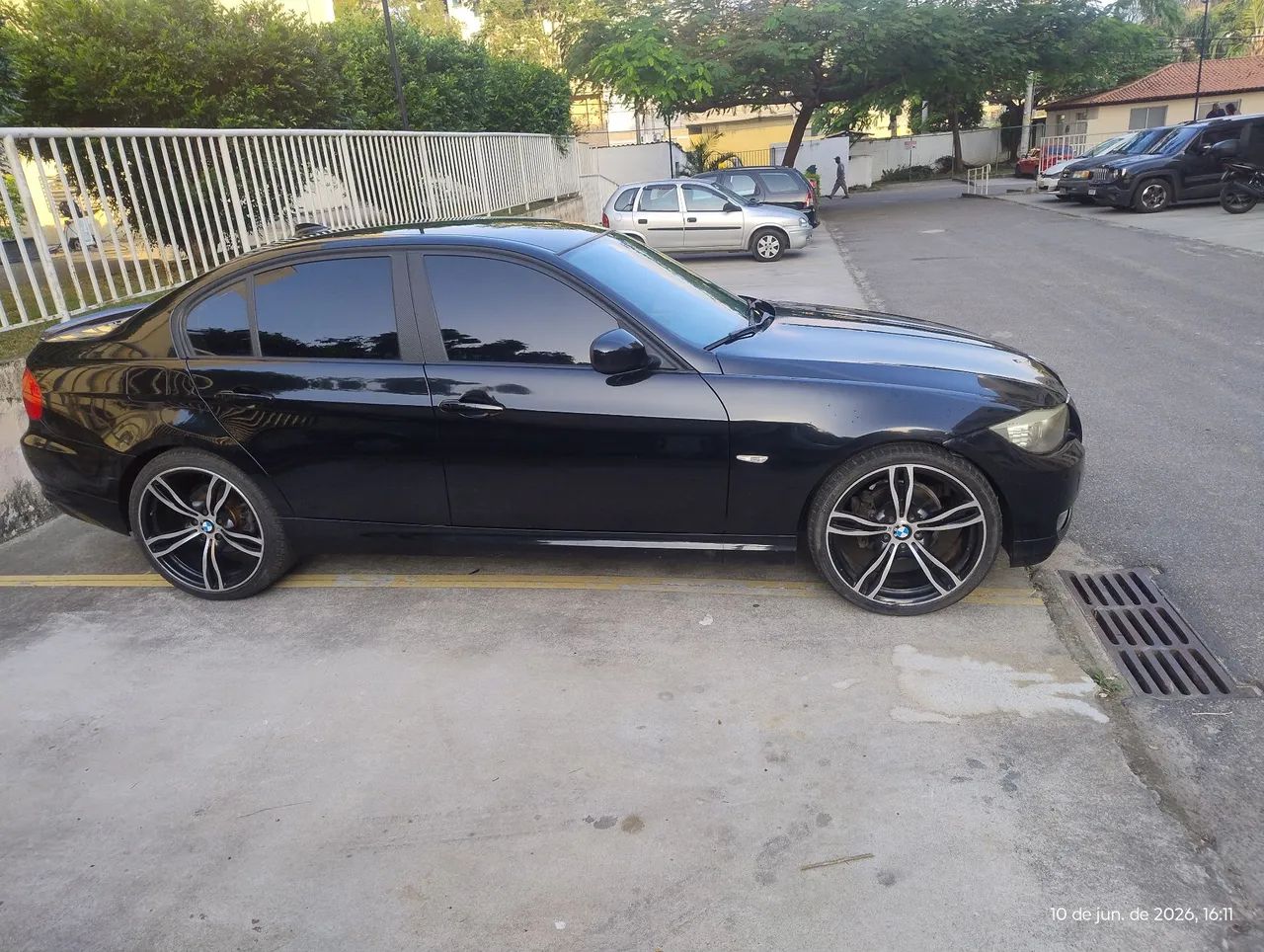 BMW 320I A 2011 - Foto 4