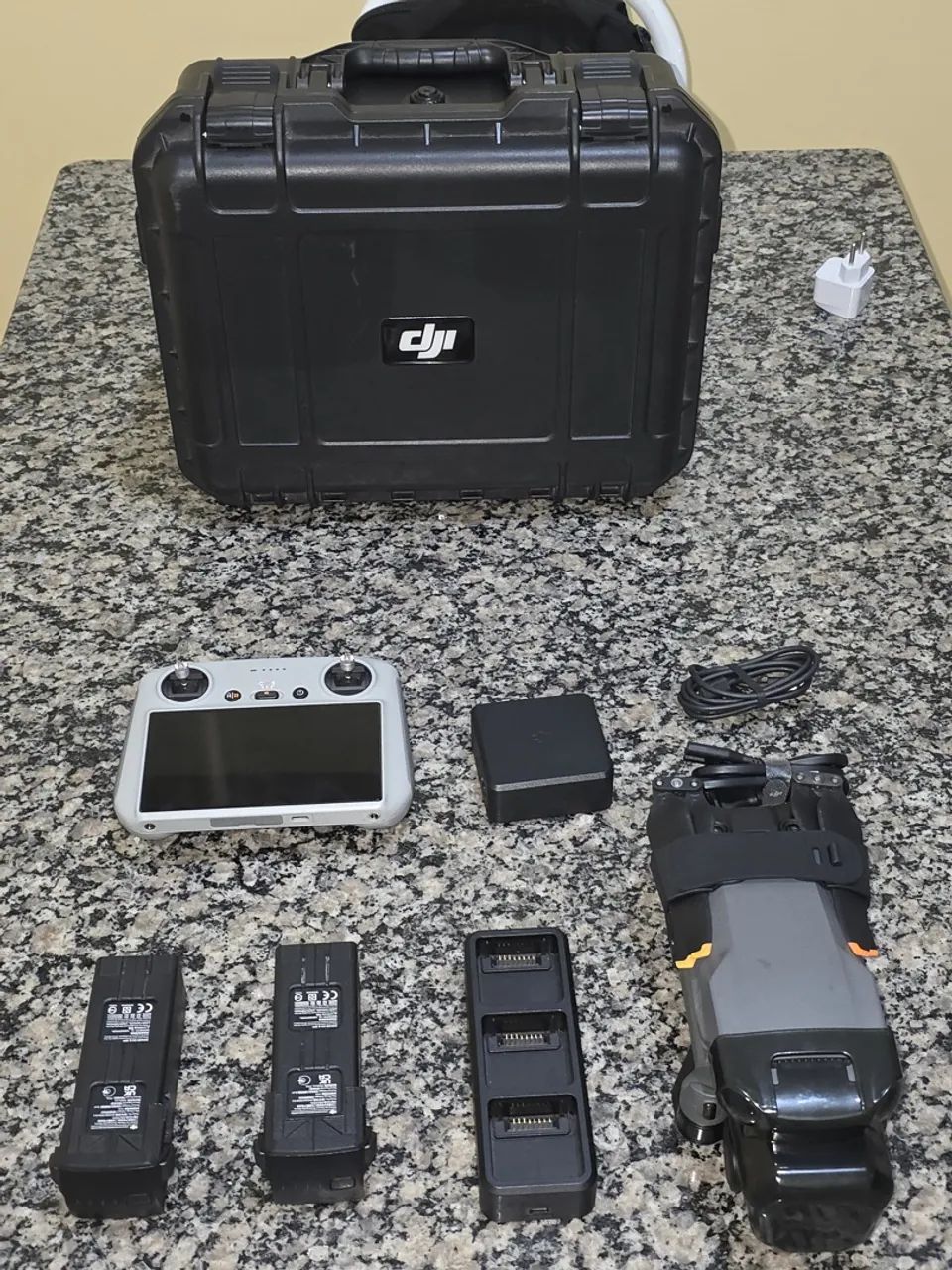 Vendo Drone Mavic 3 pro zerado 