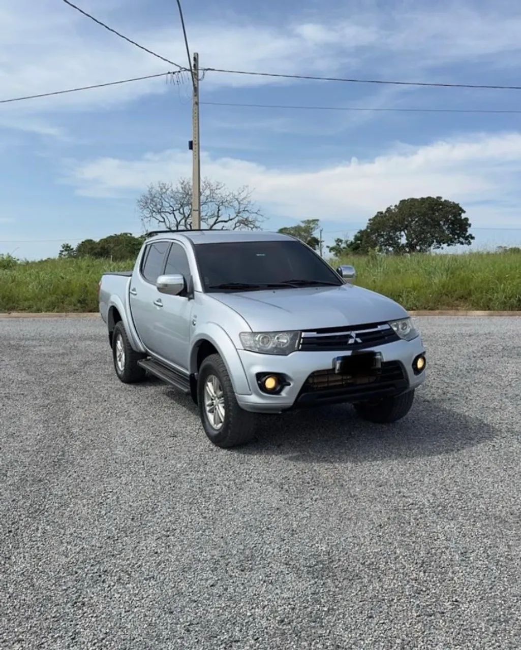 Mitsubishi L200 2015