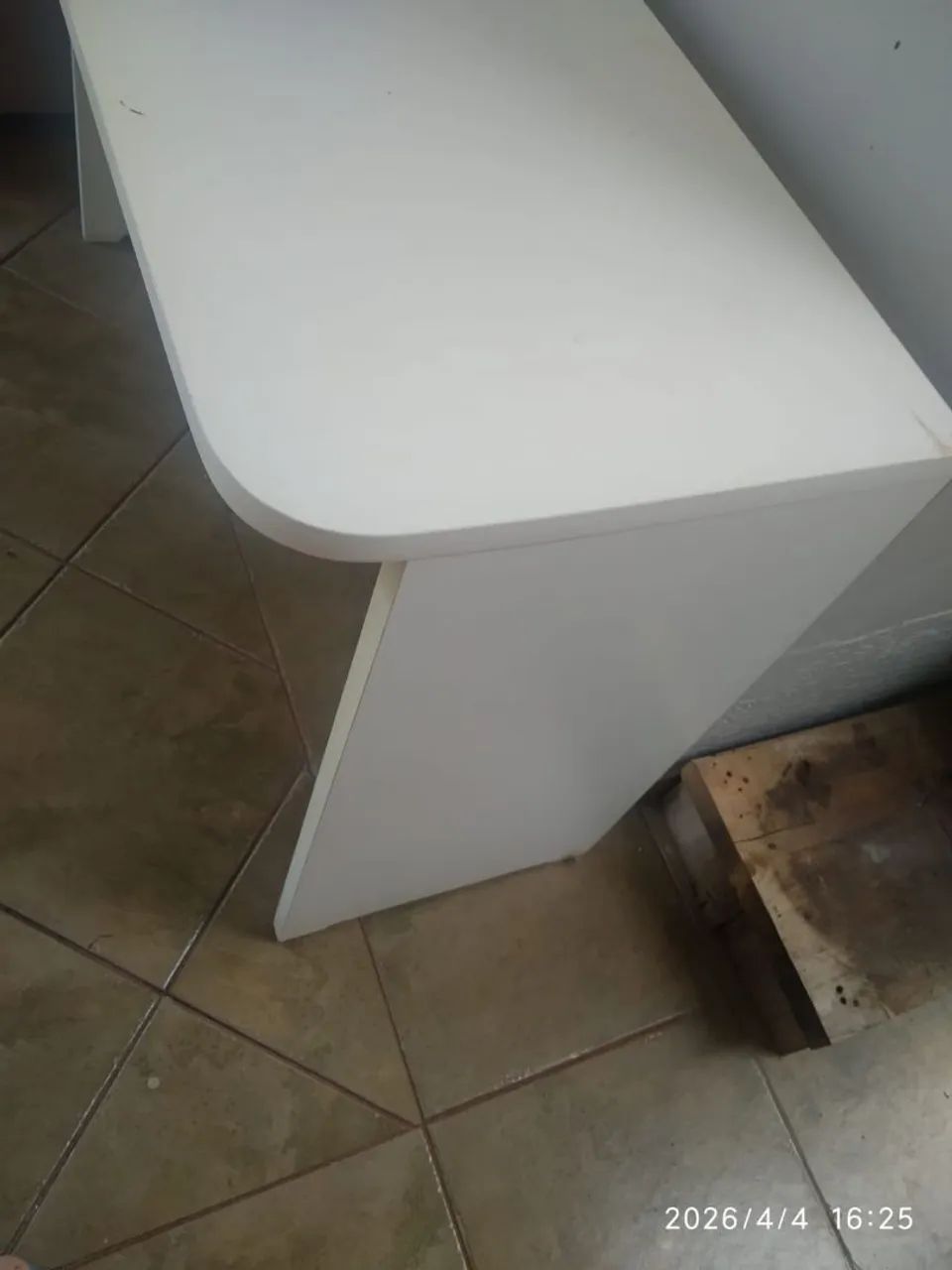 Escrivaninha simpre sem gavetas em MDF - Foto 2