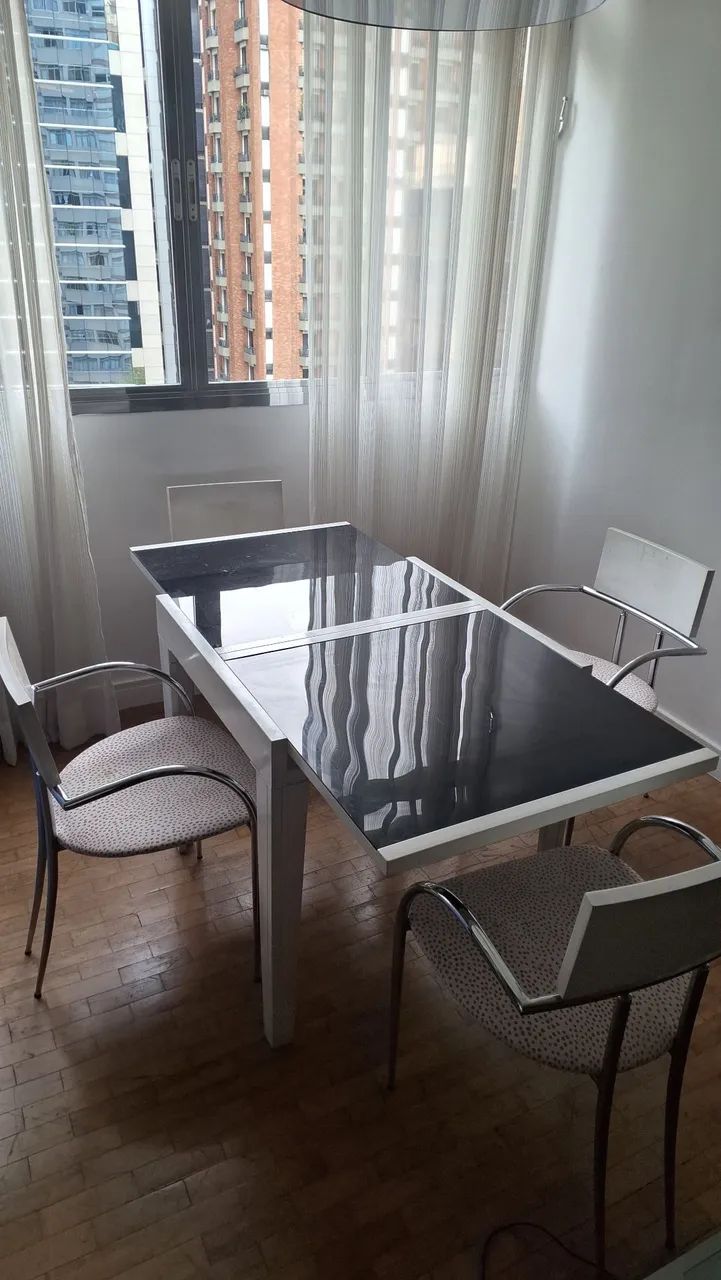 Conjunto mesa retráctil com 4 cadeiras - Foto 3