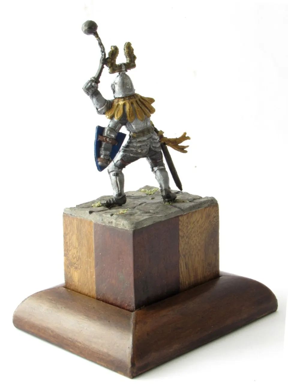 Cavaleiro Medieval Com Maça - Pintado À Mão - Foto 4