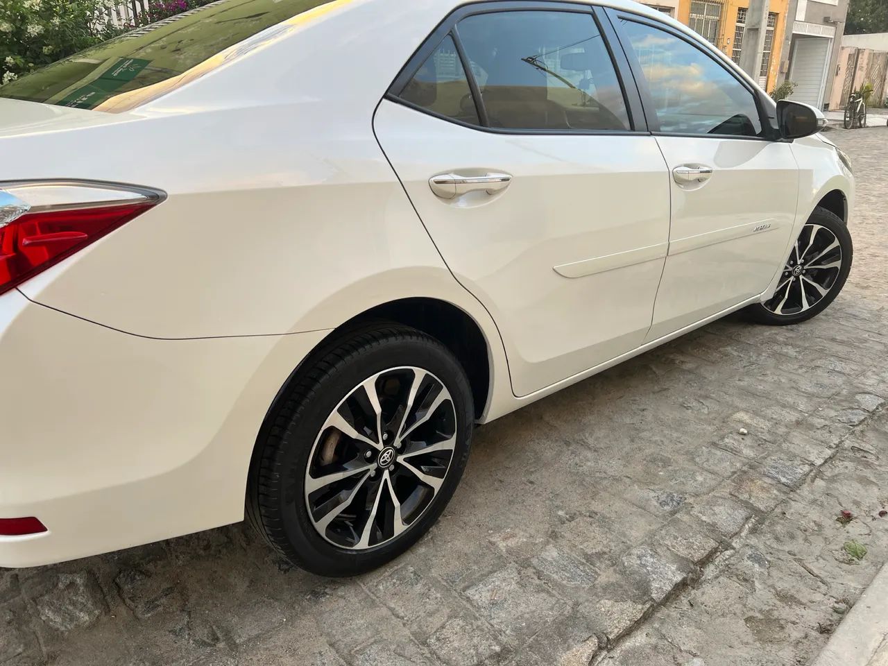 Toyota Corolla XEI 2.0 Flex 16V Aut. 2018 - Foto 3