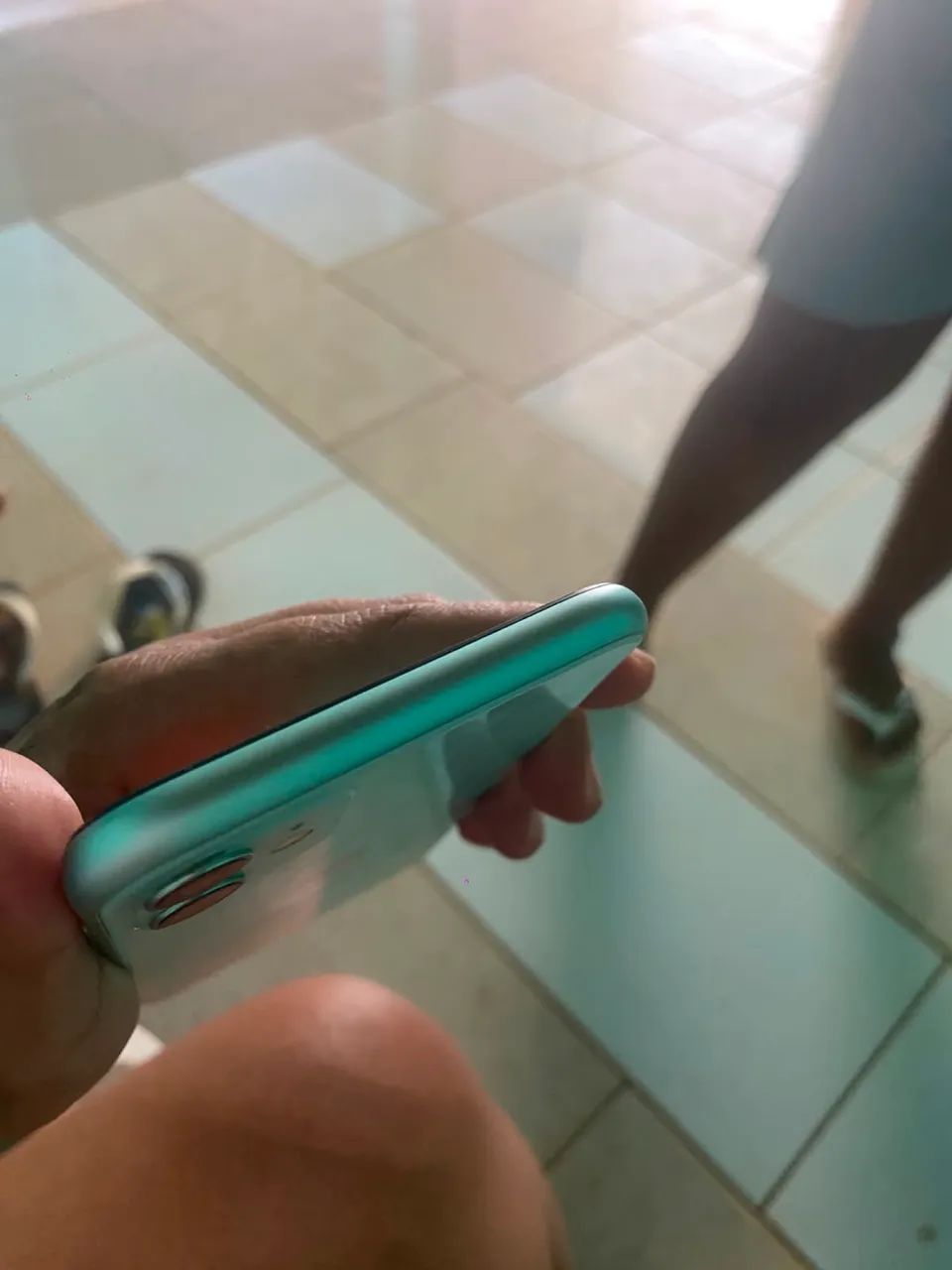 iPhone 11 verde  - Foto 4