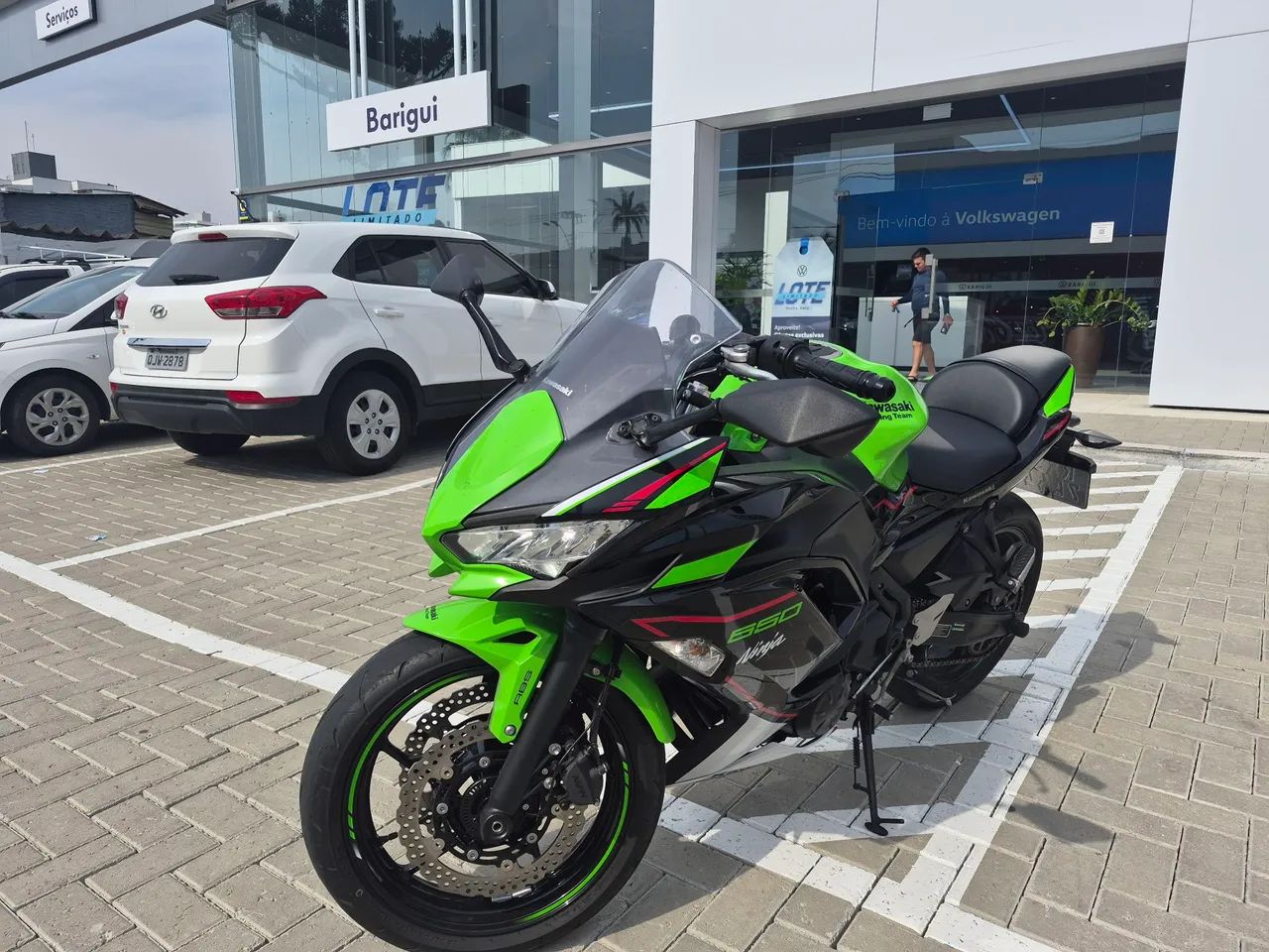 Mページ　621 Kawasaki 650r 649cc 2022 - 1520499893 | OLX