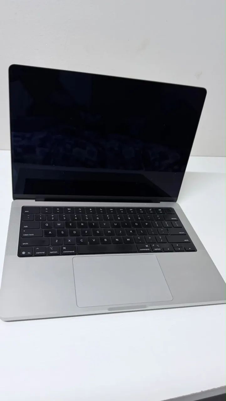 MacBook Pro M5 - Foto 4