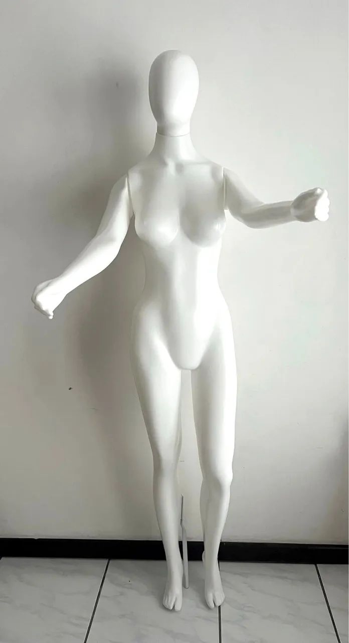 Manequim Feminino