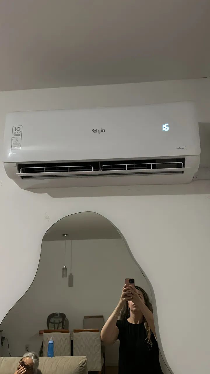Ar condicionado Elgin 12.000 btus inverter