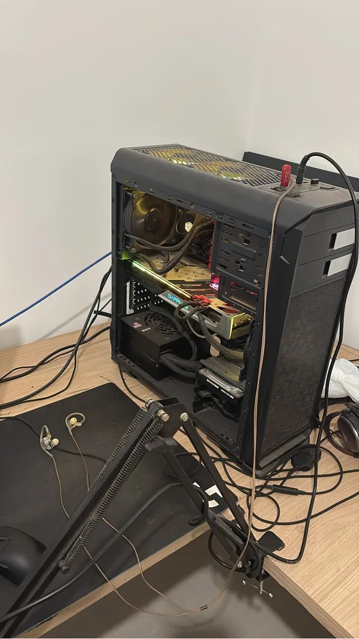 PC GAMER RYZEN 7 5700X + Placa de vídeo RX5700X - Foto 3
