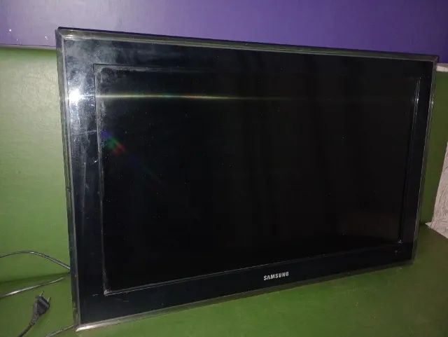 TV Samsung 32 Polegadas LCD Modelo LN32D550K7G - Foto 2