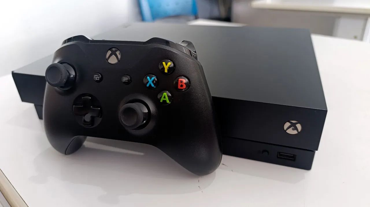 Xbox One X 1TB - Foto 2