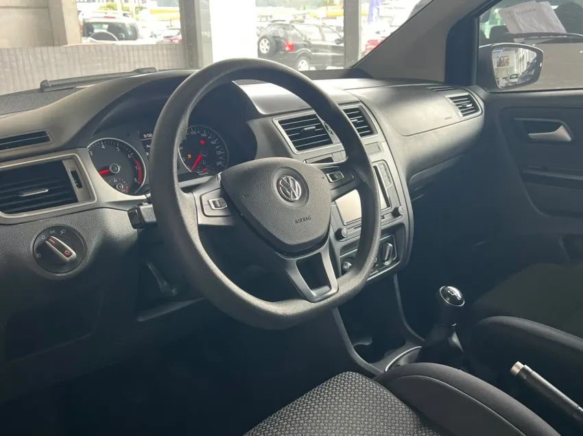 Volkswagen Fox Connect 1.6 Flex 8V 5P 2020 - Foto 4