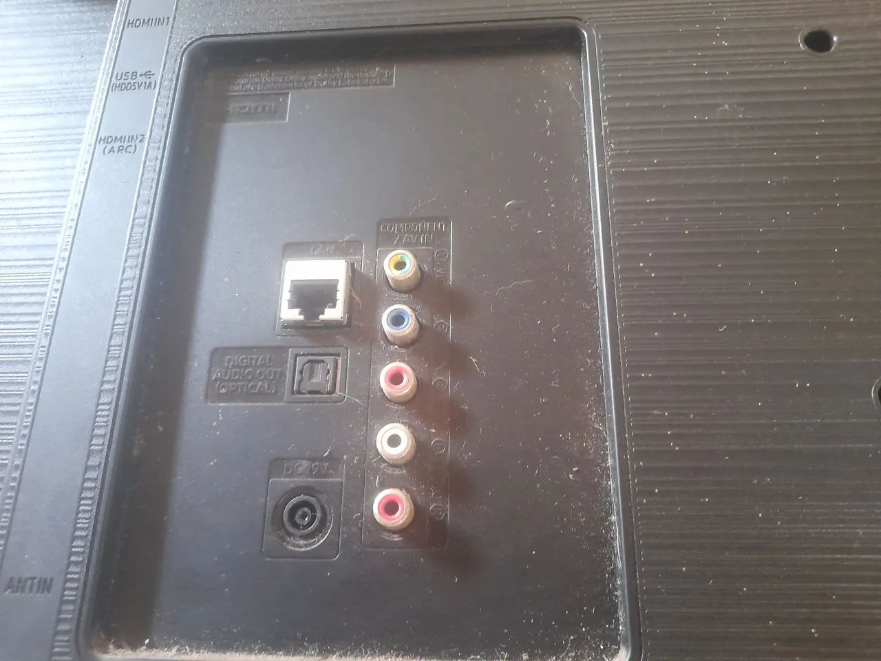 Vendo TV Samsung de 32 quebrada - Foto 4