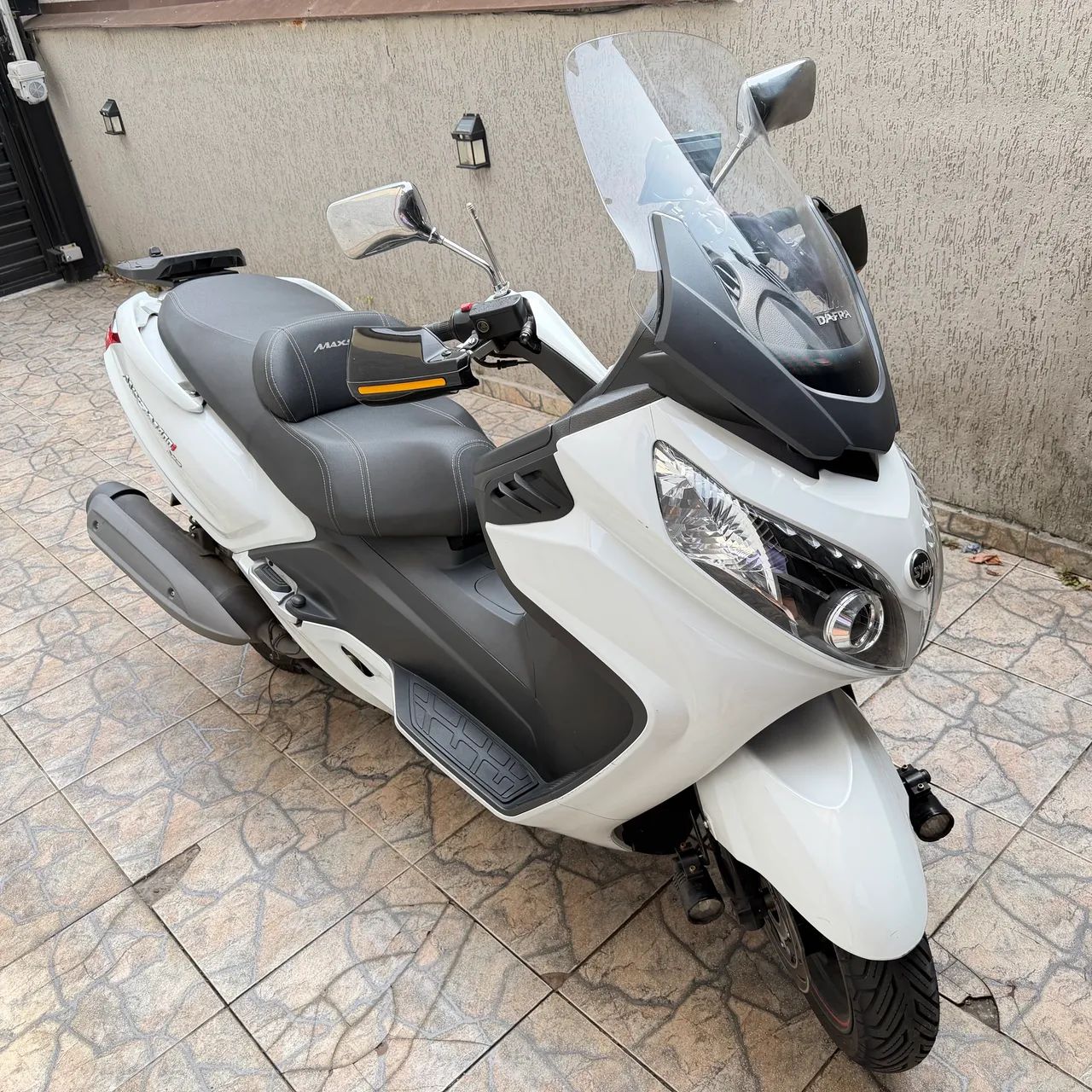 Dafra - Maxsym 400i 2024 12.800km - Foto 3