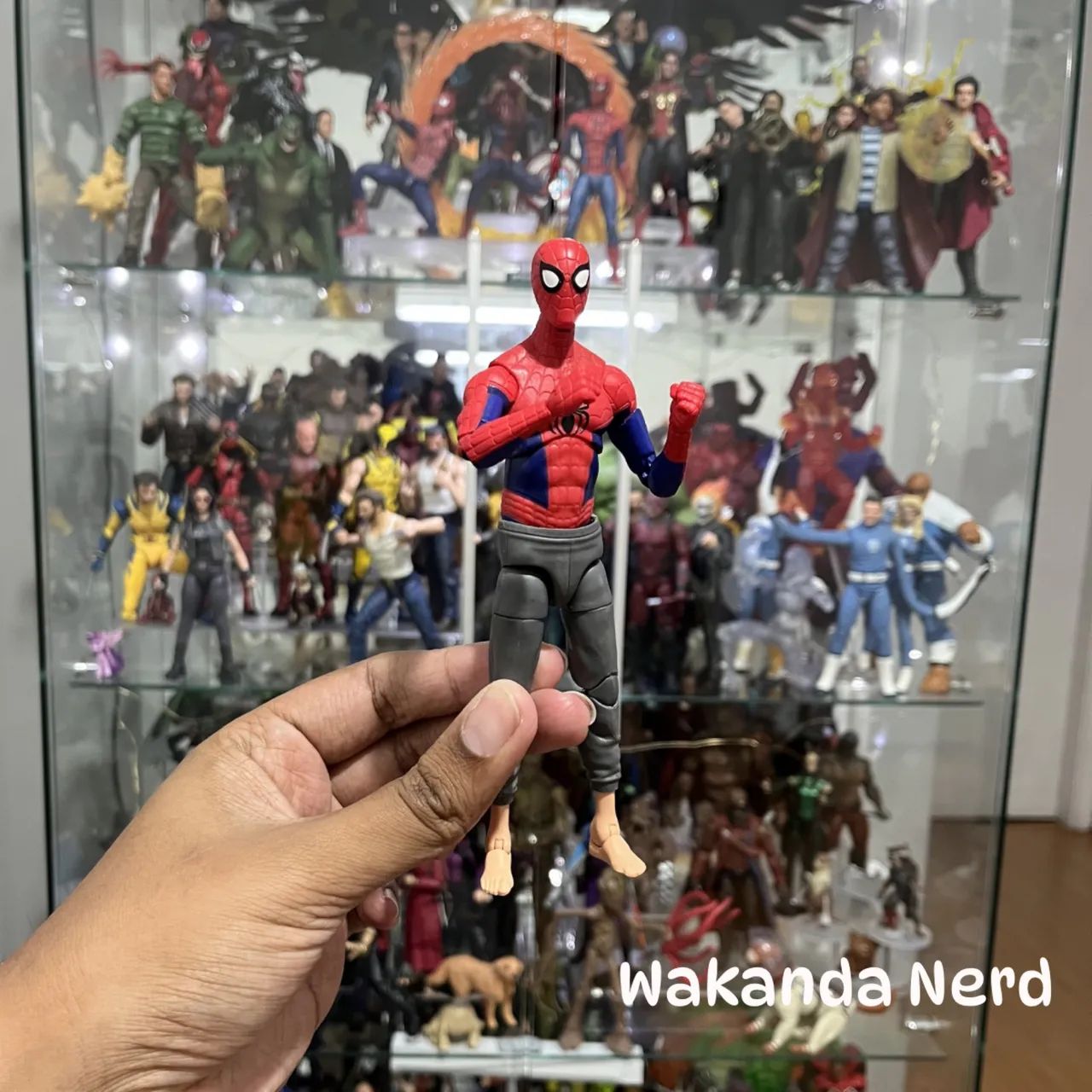 Peter B Parker - Marvel Legends - Foto 2