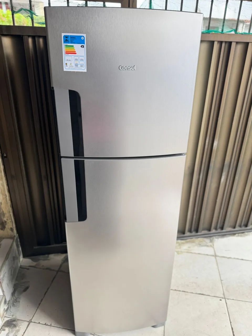 Geladeira Consul inox frost free de 407L zerada! - Foto 2