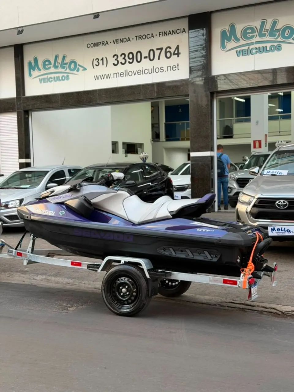 Jet ski se adoo - Foto 3