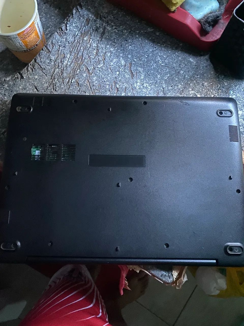Vende-se notebook positivo