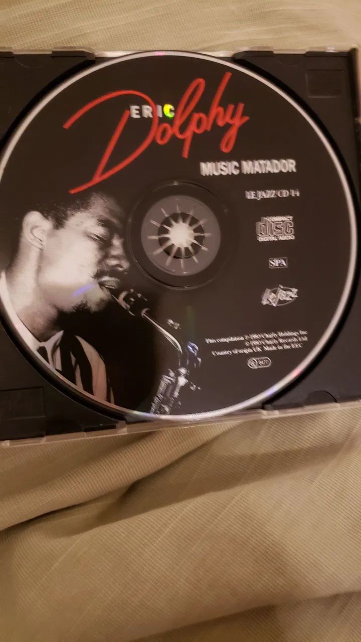CD DE JAZZ ERIC DOLPHY IMPORTADO  - Foto 4