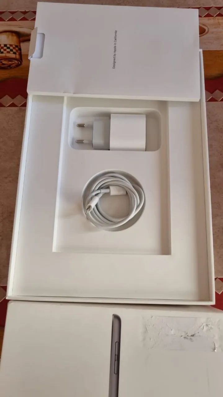 Ipad 9 geração 256 GB semi-novo - Foto 5