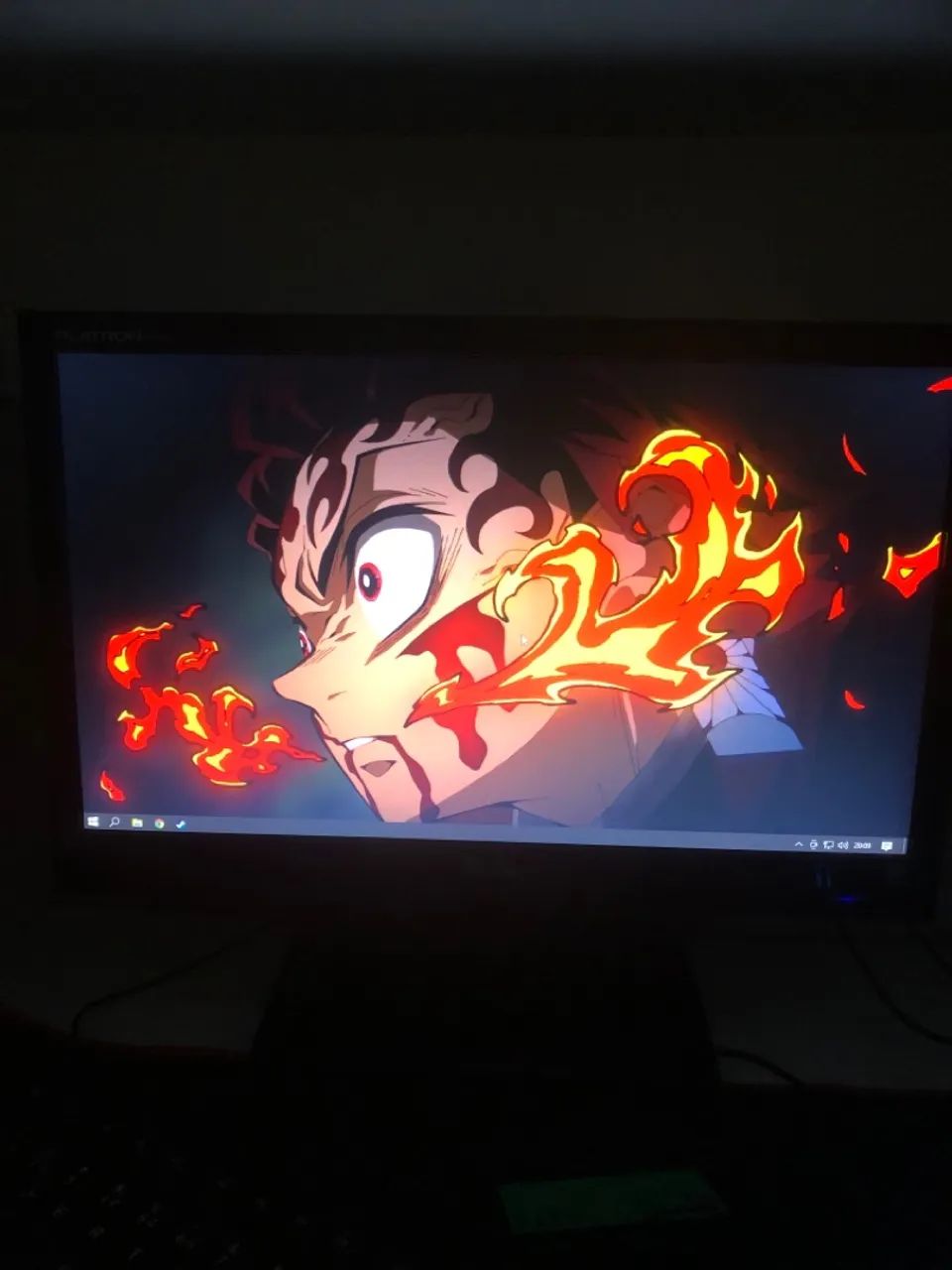 Monitor 18º polegadas 