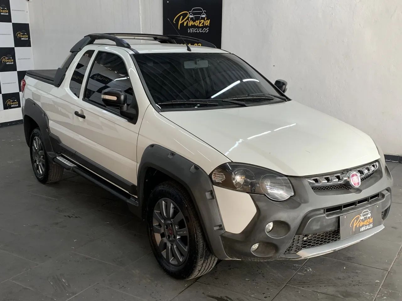 Fiat Strada Adv. Ext./ Ext.1.8 Locker Flex CE 2015 - Foto 3