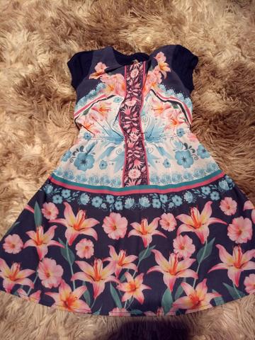 Calçados menina Tam 22/23 e roupas verão Tam 3 - Foto 3