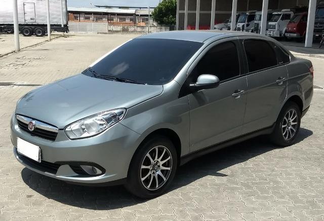 Fiat Grand Siena Atrtactive 1.4 2014 - Foto 3