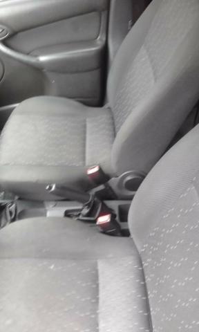 Vendo Ford Focus 1.6 2003 - Foto 5
